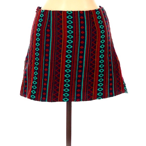 ANTHROPOLOGIE JUDITH MARCH Multicolored Geometric Aztec Print Mini Skirt Sz: S - Picture 1 of 2